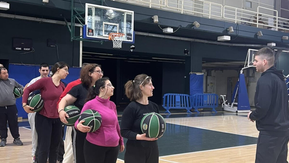 Μια ξεχωριστή εμπειρία είχαν οι ωφελούμενοι μας που συμμετείχαν σε προπόνηση μπάσκετ στο Ο.Α.Κ.Α